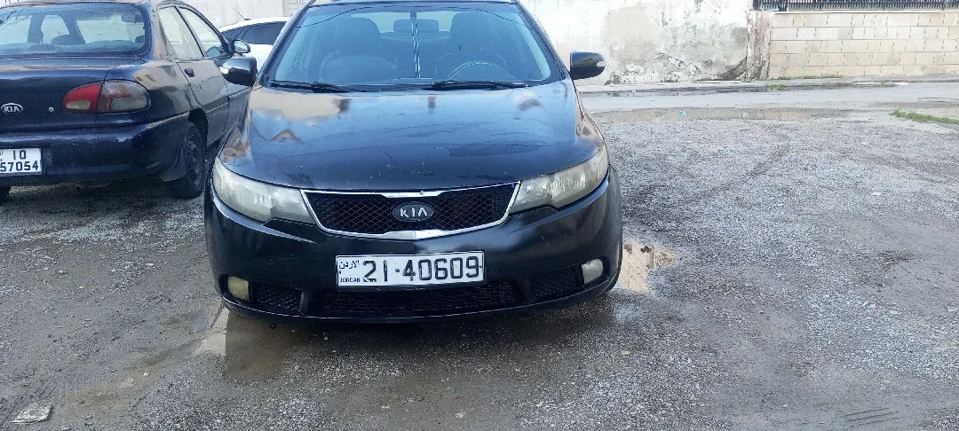 كيا سيراتو 2011