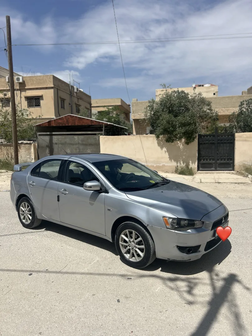 متسىوبيشي لانسر فراشه ماتور 2000cc