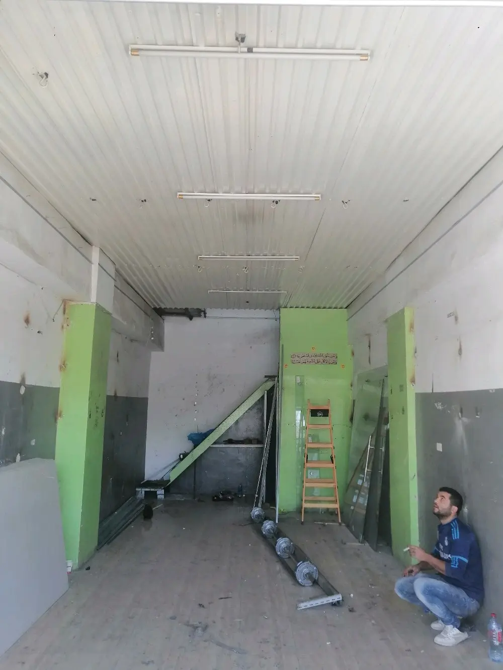اعمال الجبسمبورد والدهان والايبوكسي والصيانات العامه