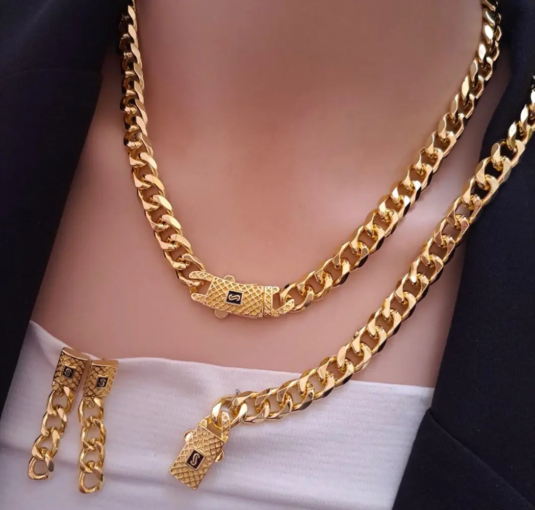 لكي سيدتي طقم ذهب روسي فخم جدا. سنسال مع اسوارة وحلقين وخاتم