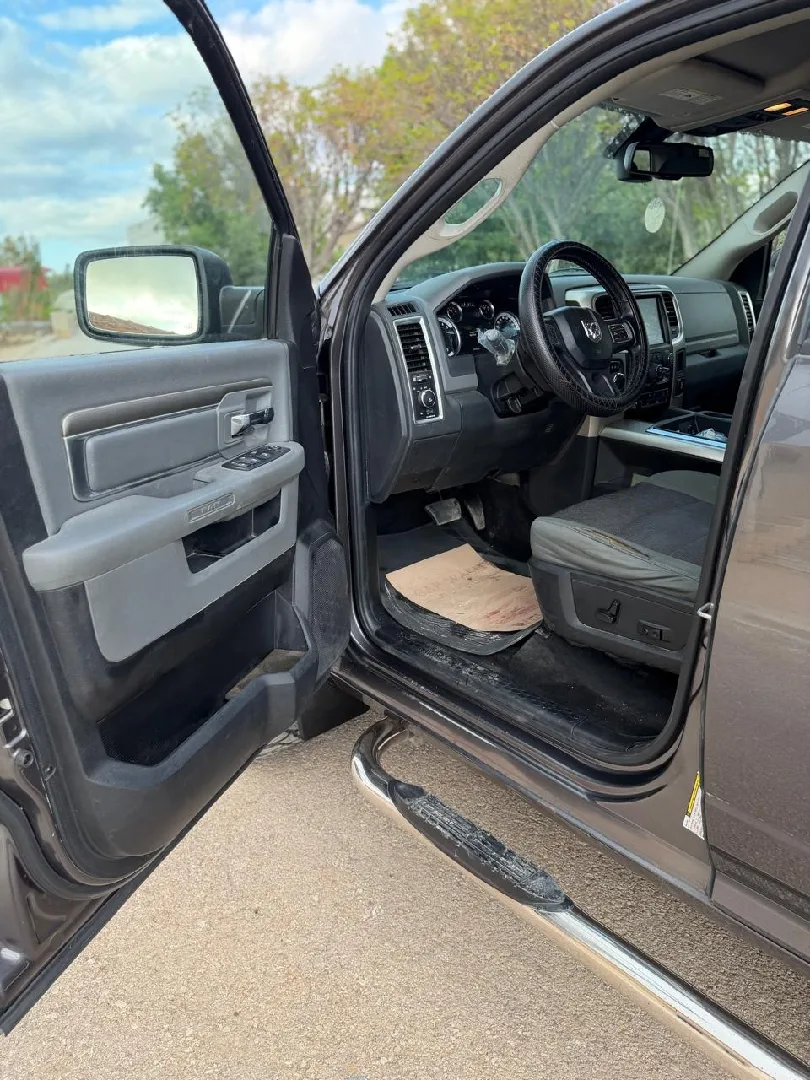 دودج رام للبيع