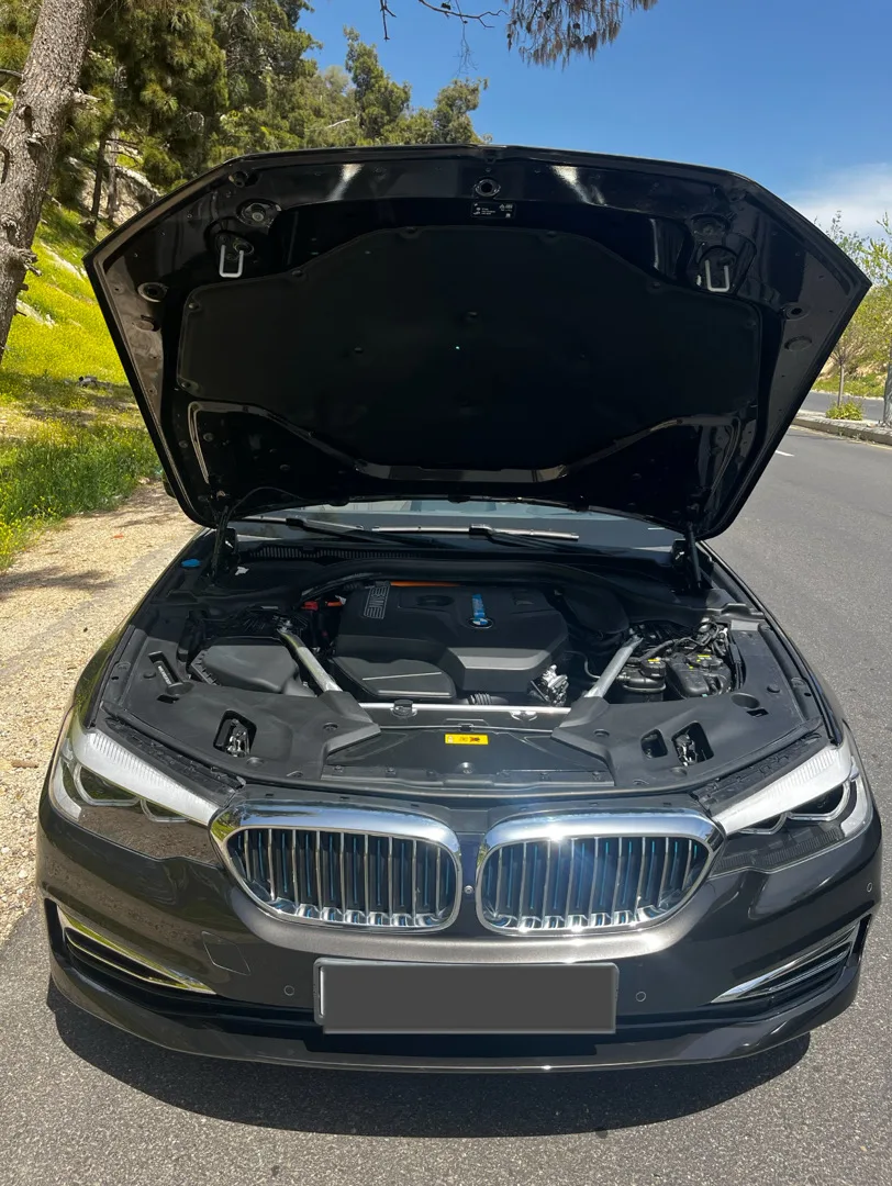 للبيع Bmw530e 2020
