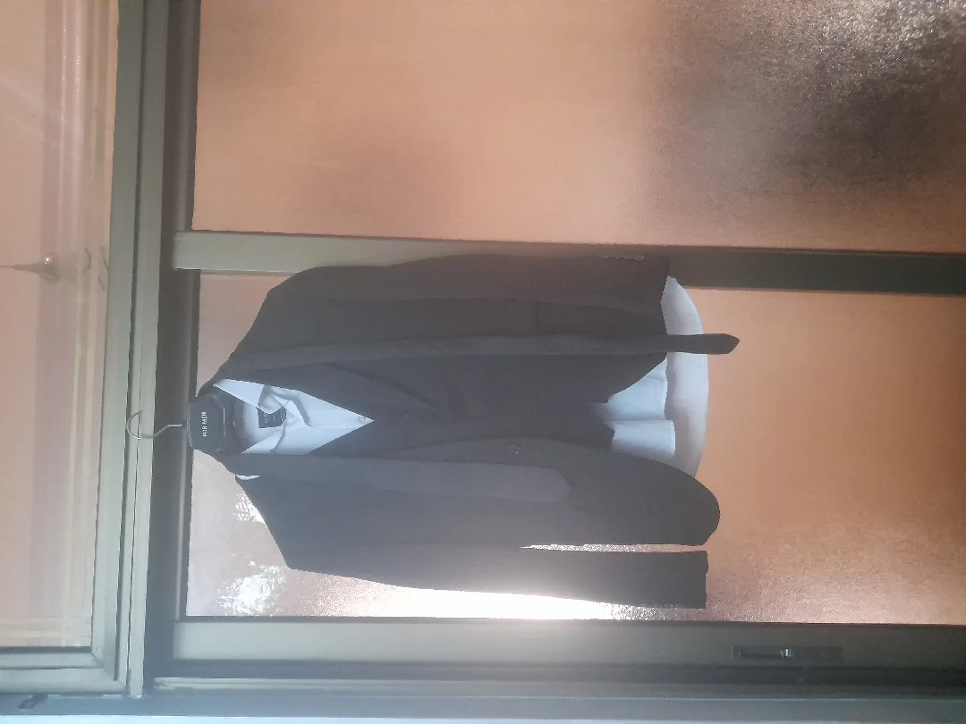 بدلات للبيع استخدام بسيط