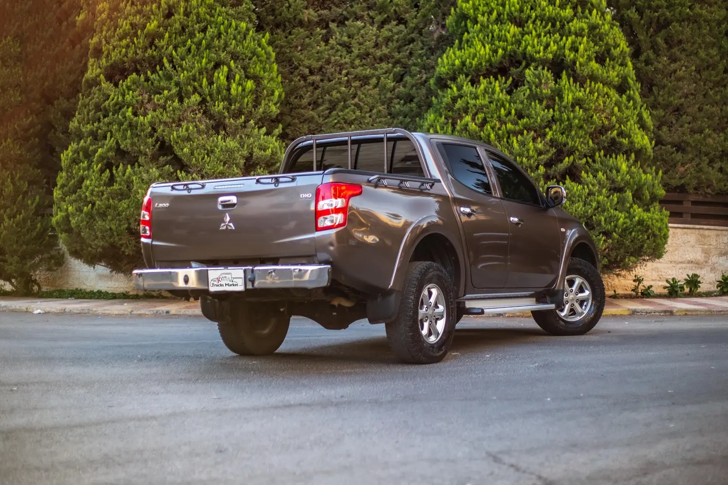 متسوبيشي L200 2016