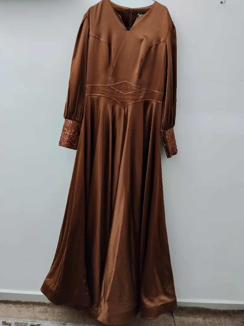 فستان سهرة محتشم