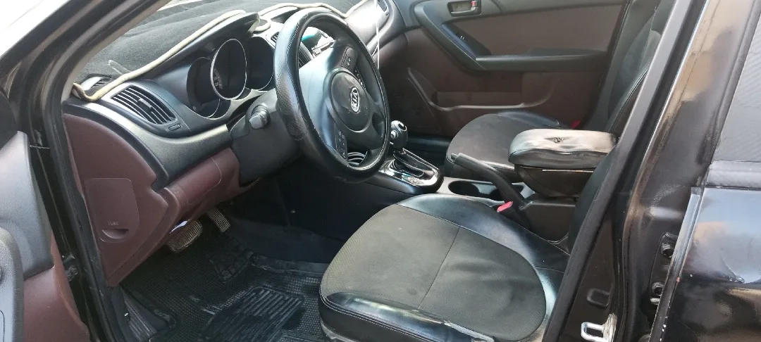 كيا سيراتو 2011