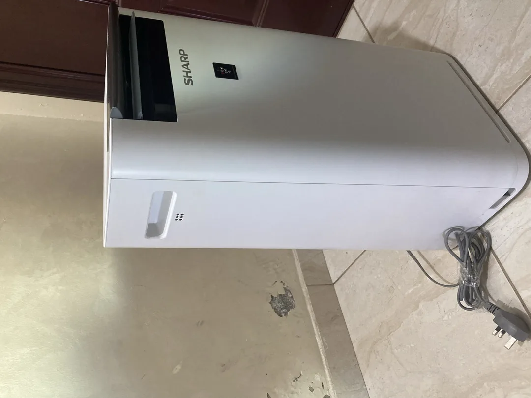 منقي هواء شارب بحال الوكالة