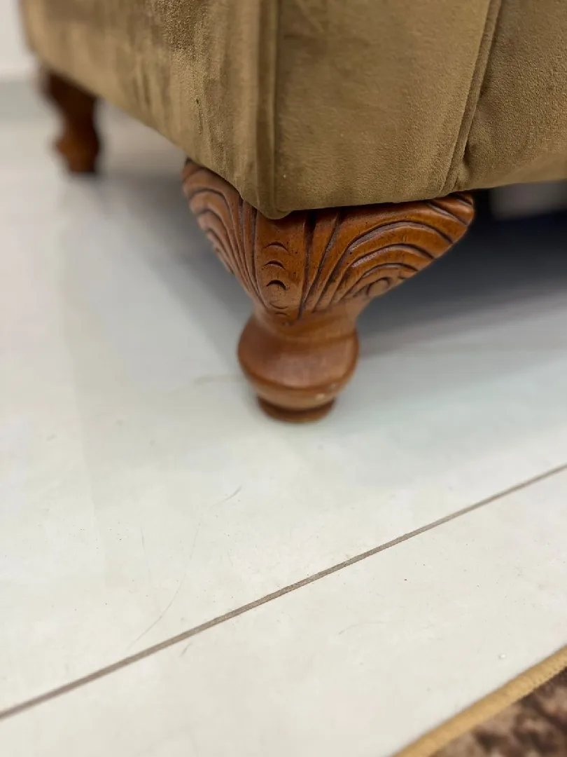 طقم كنب
