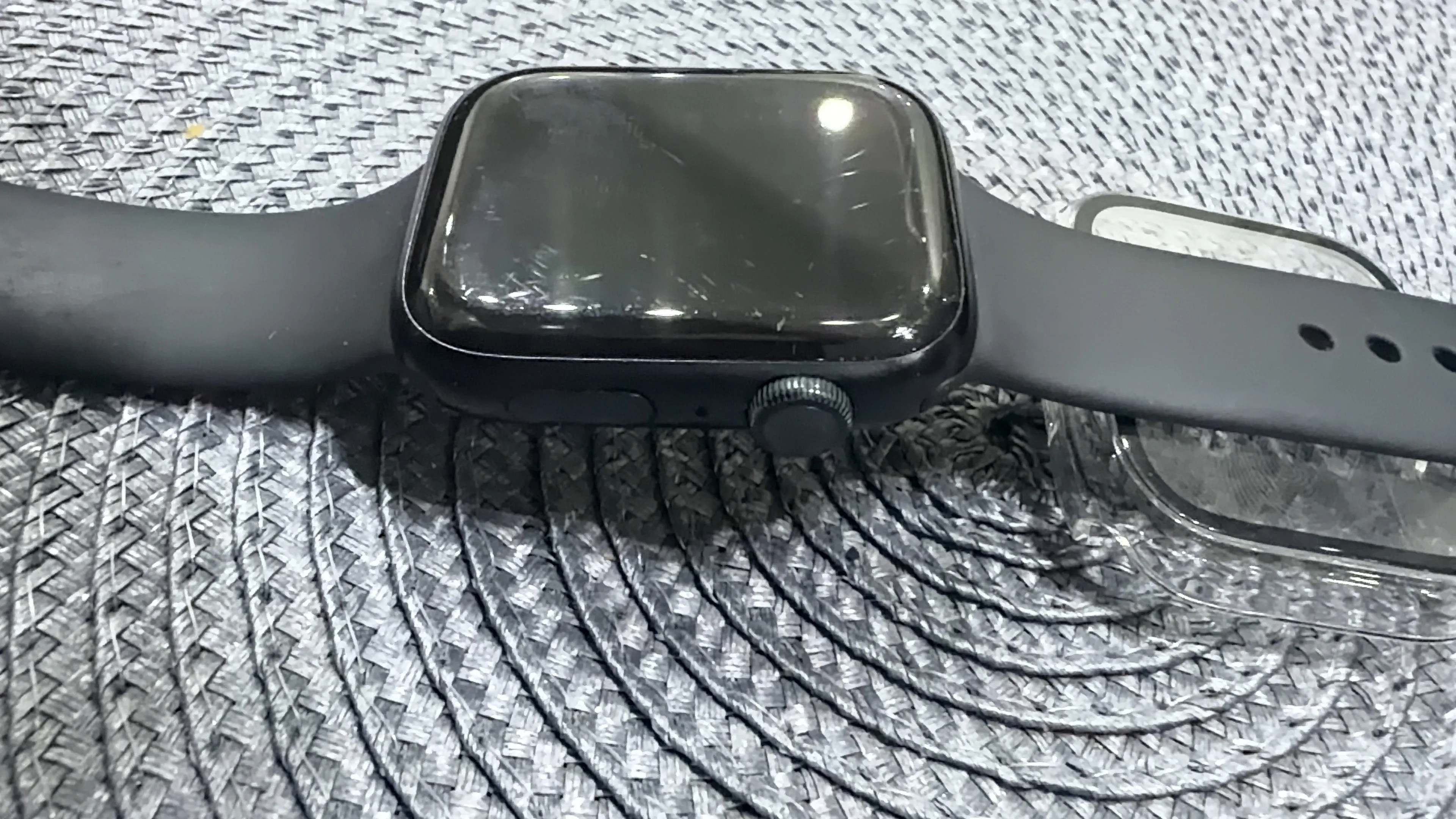 Apple watch series 7 - ساعة ابل الجيل السابع
