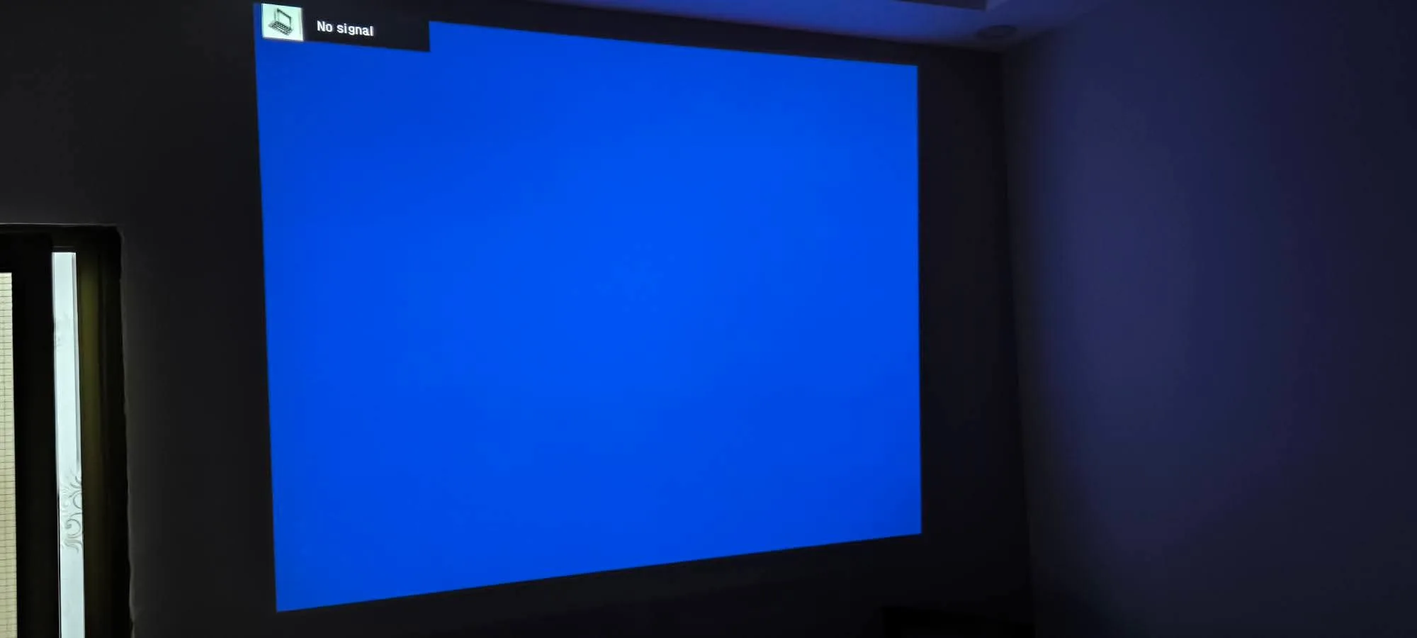 بروجكتور توشيبا