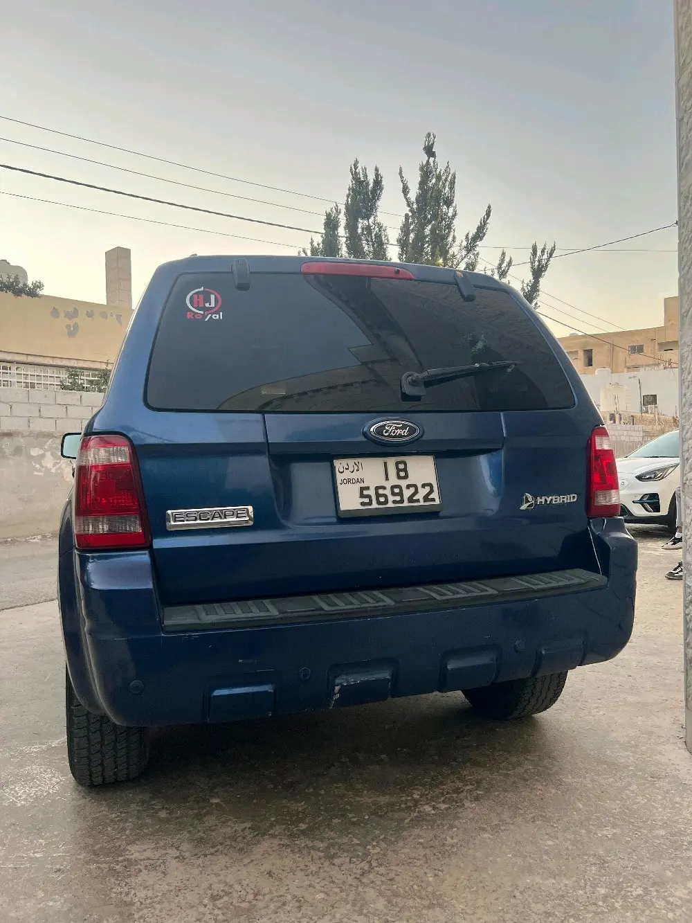 فورد اسكيب هايبرد للبيع فحص ٢ جيد خلفي