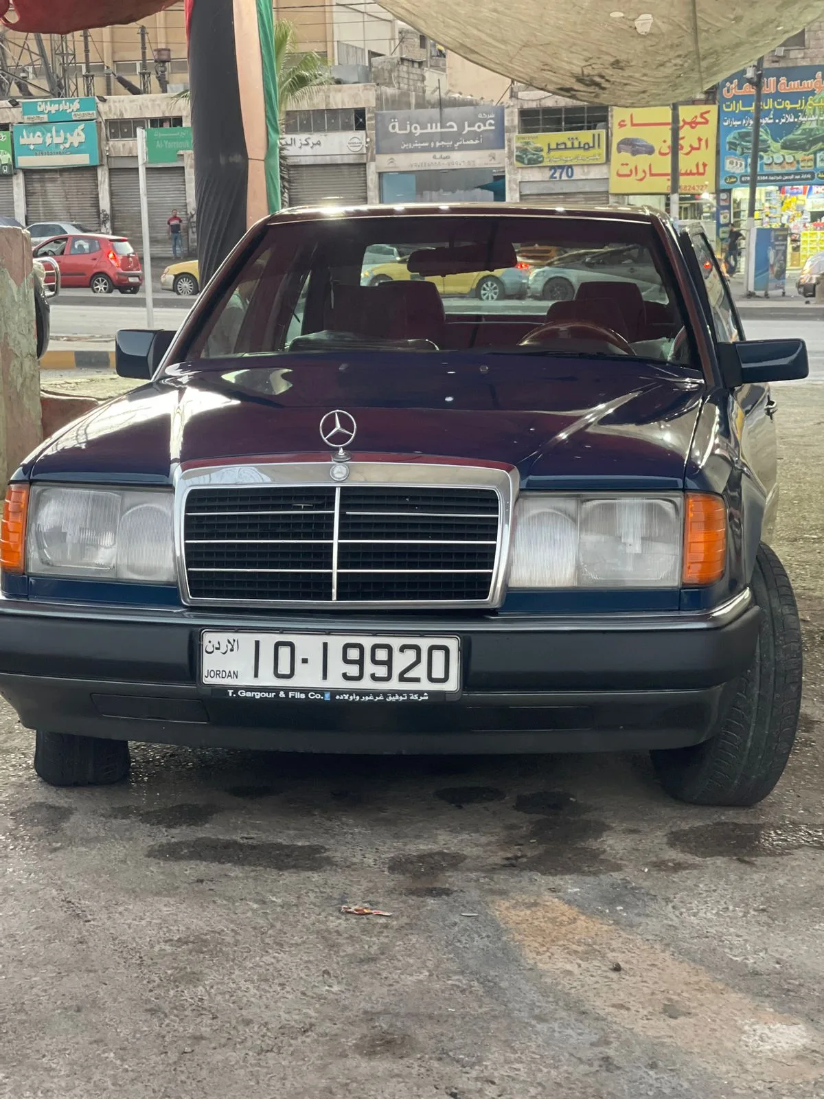 للبيع او البدل موديل ١٩٩٠اتوماتيك من غير الرقم