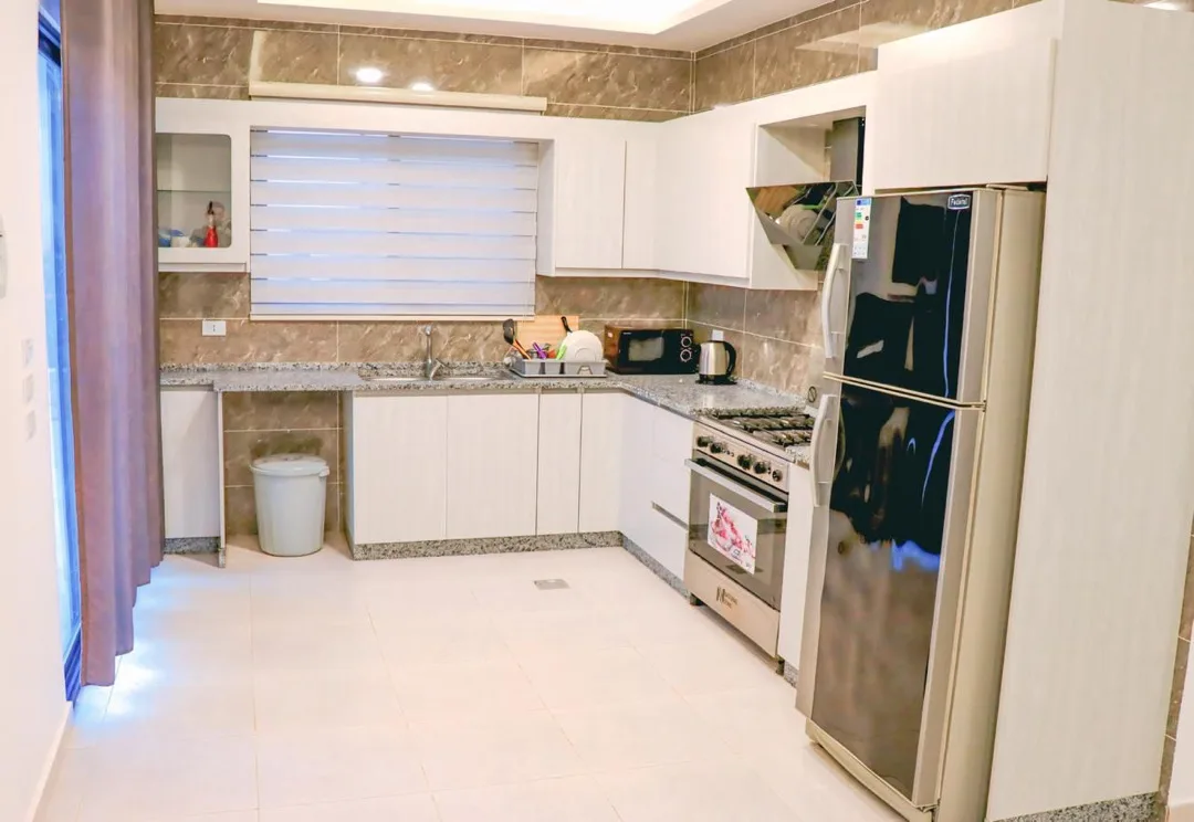 شاليه للايجار في البحر الميت