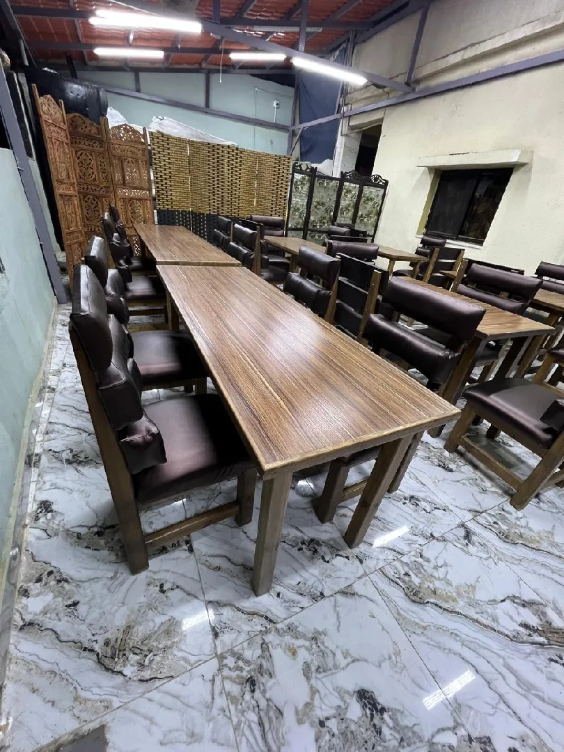 طاولات كافيه