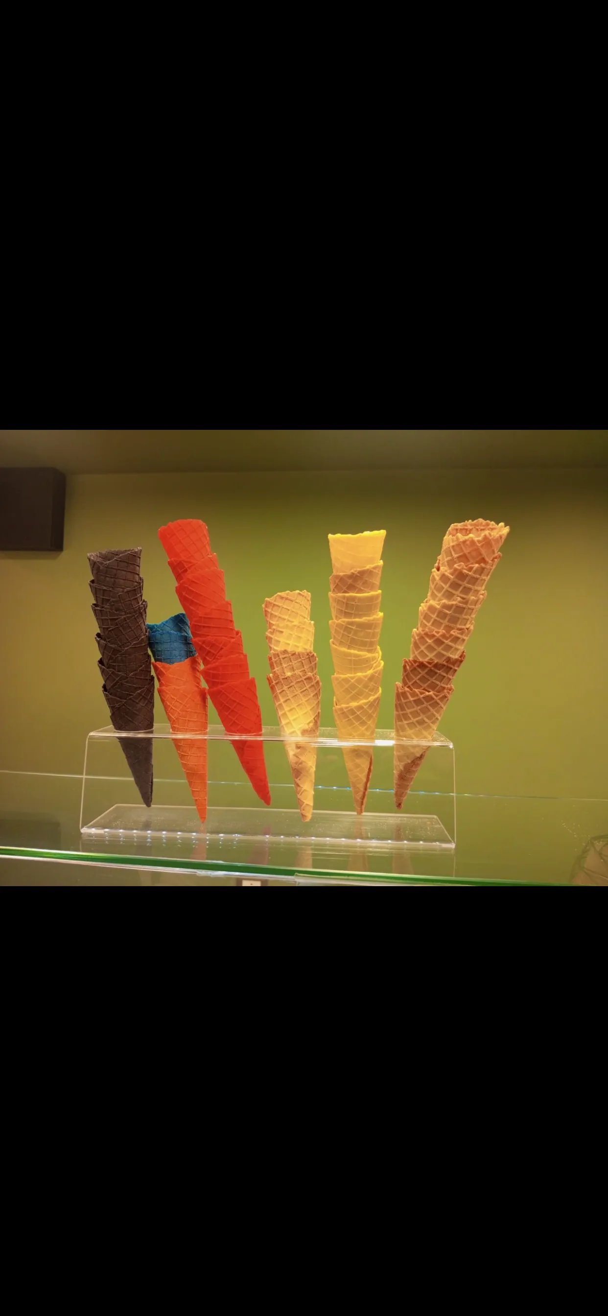 يتوفر لدينا جميع اصناف بسكويت البوظة المحلى بأعلى جودة وطعم