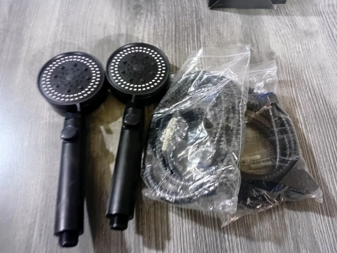 دوش مع بربيش