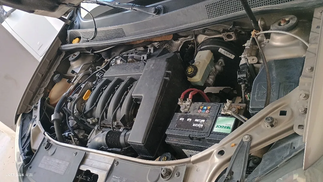 سيارة رينو لوغان 2016 للبيع