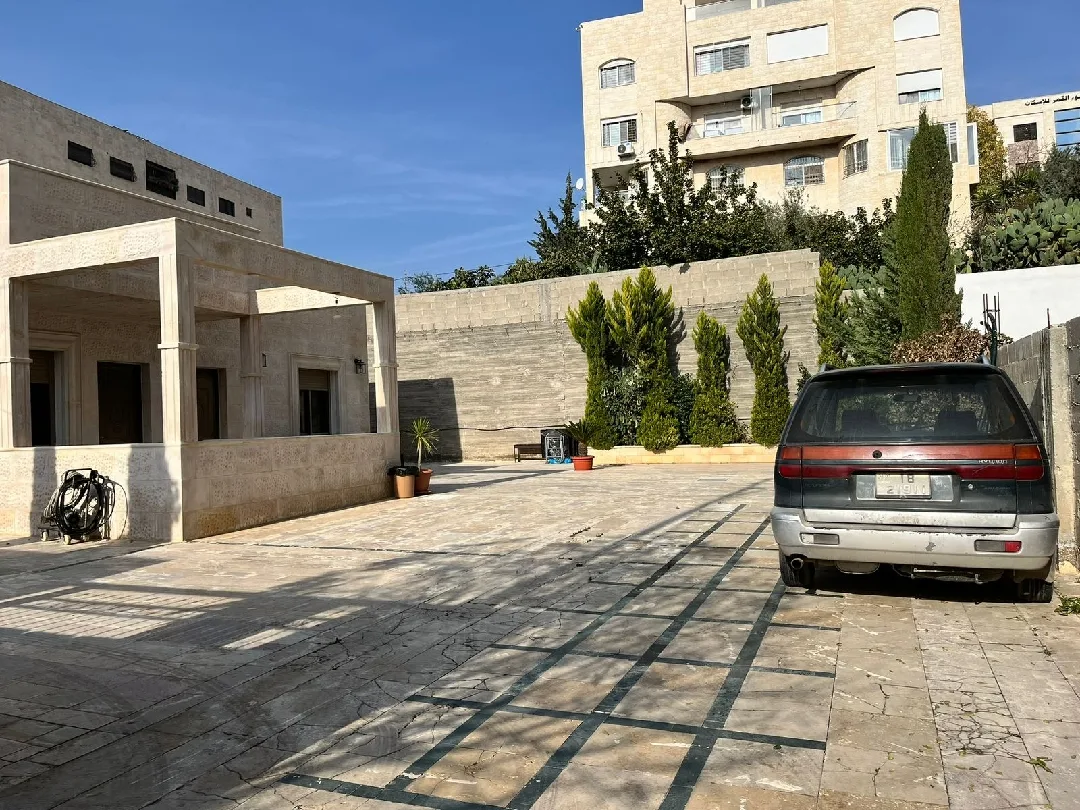 بيوت بعمان للبيع