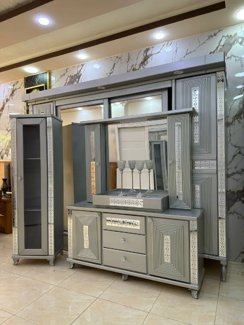 غرفة نوم ماستر خشب لاتيه