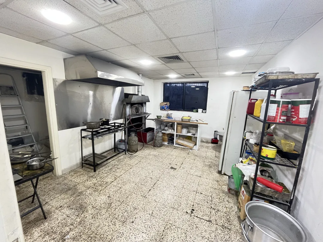 ملحمة ومشاوي للبيع