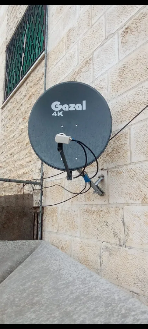 ابو العوف للستلايت و الصيانه المنزليه الداخليه