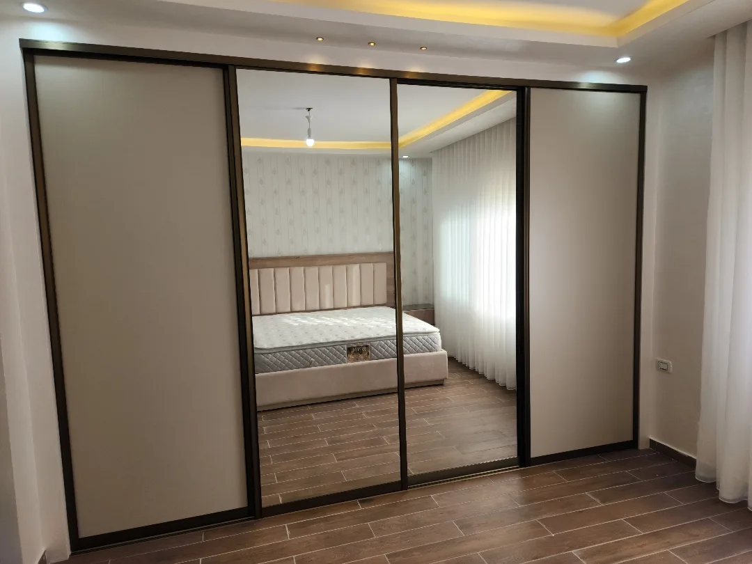 مطابخ وخزائن حائط وغرف نوم لامنيت وتخوت تنجيد