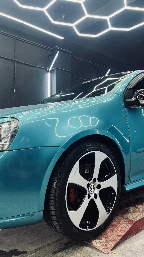 جولف mk5 للبيع