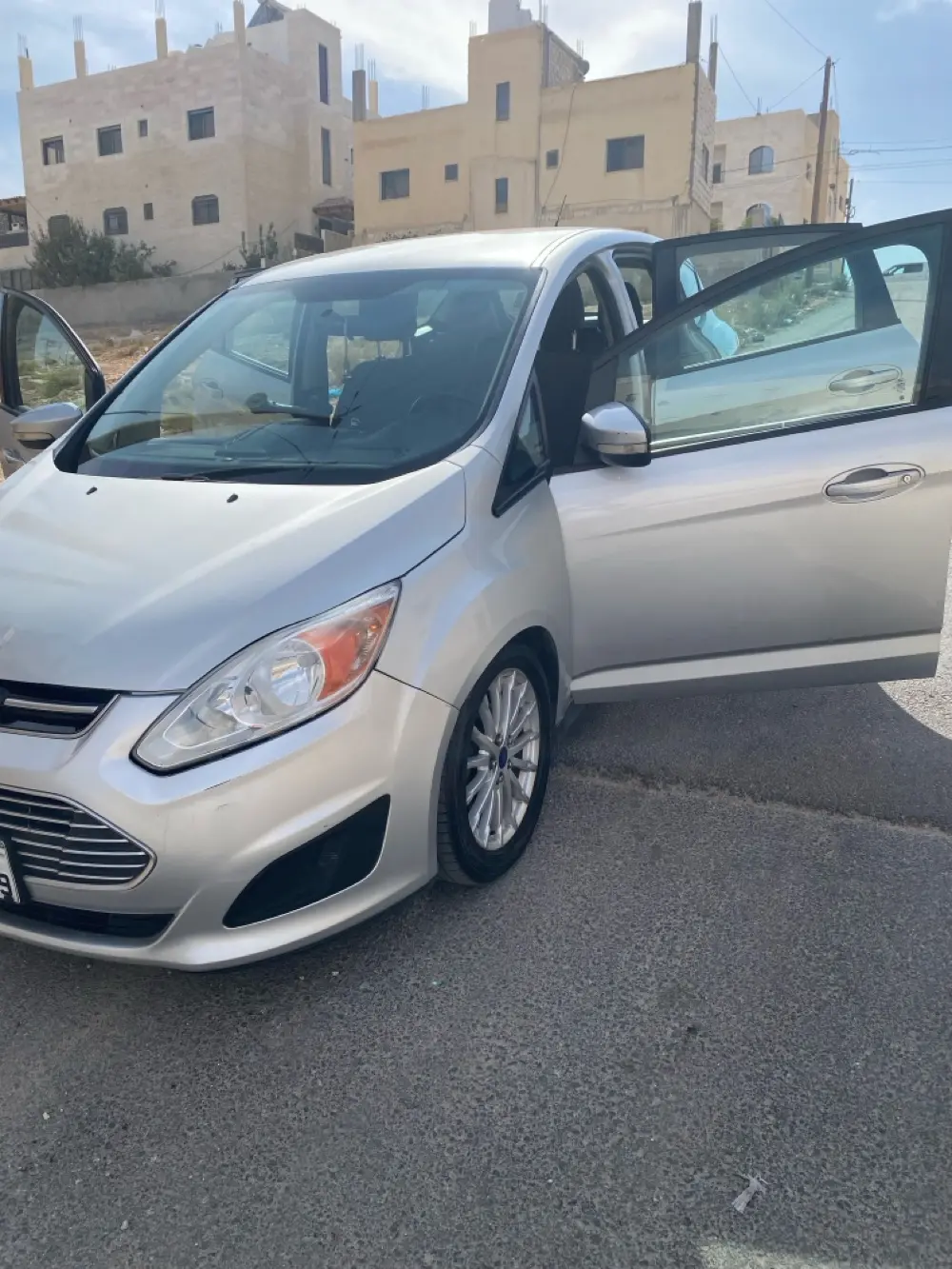 فورد سي ماكس موديل ٢٠١٦ للبيع