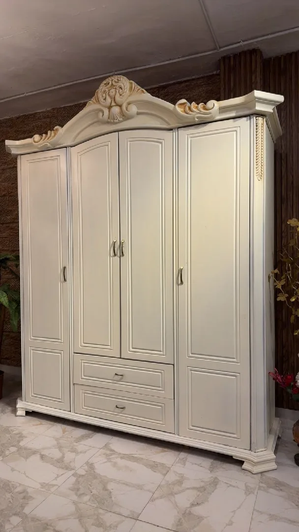 غرفة نوم شباب 🛌 ✨ فخمه جداً ، خشب لاتيه 18بالكامل ، خزانه عمق 60-سم ، تقسيمه داخل