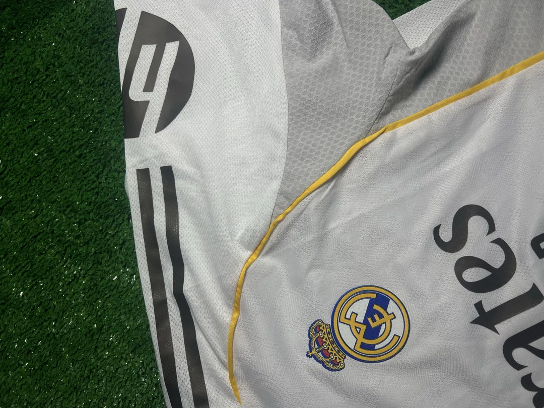 تيشيرت الملكي ريال مدريد 25/26 نسخة اللاعبين الاصلية ⚪️⚫️