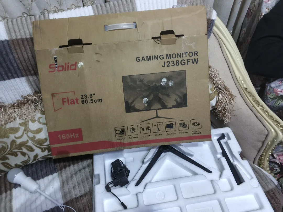 165.hz  Solid Gaming Monitor J238GFW شاشه