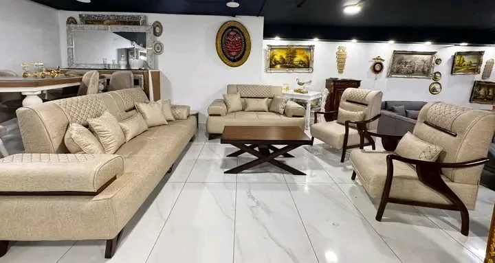 طقم كنب ٧ مقاعد