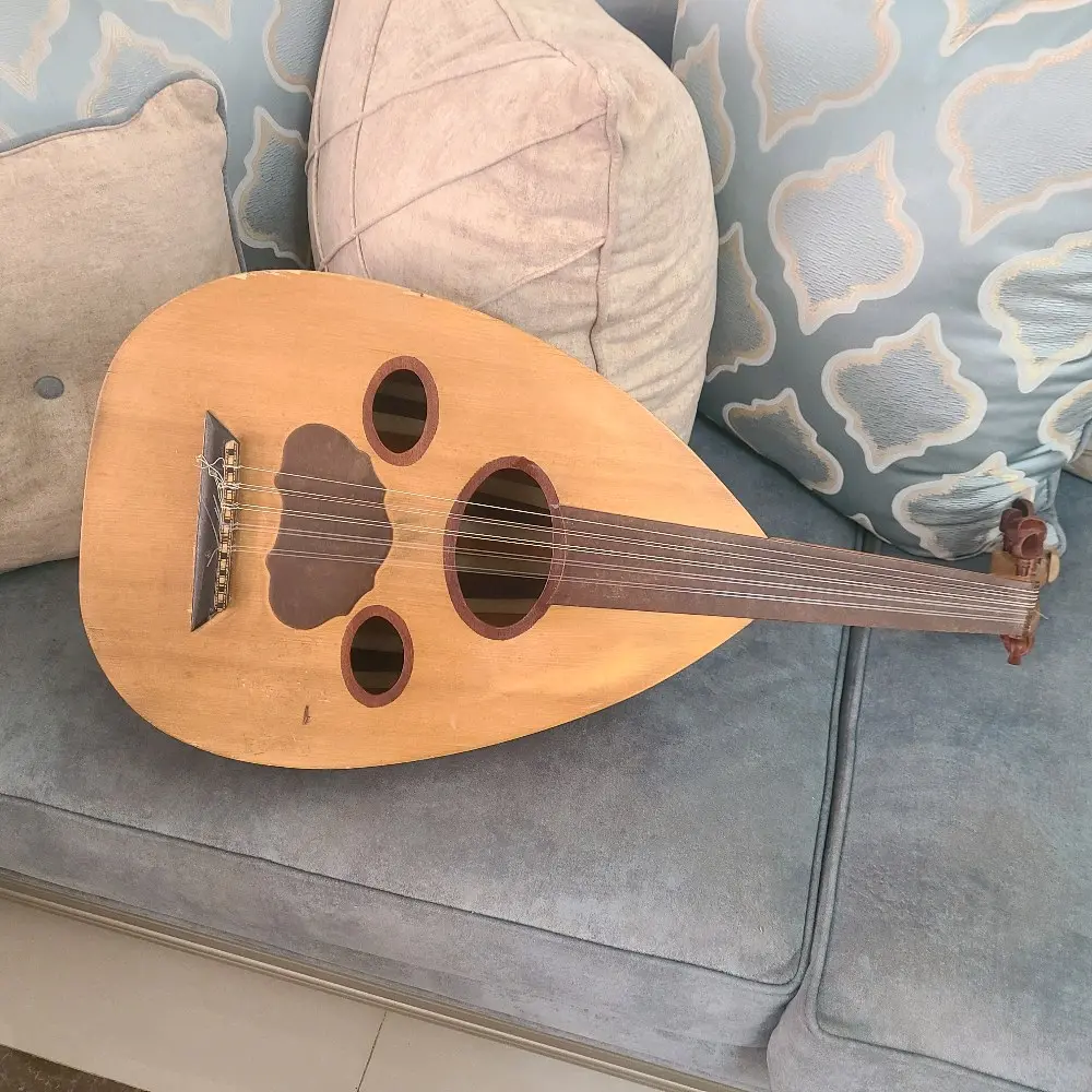 عود للبيع