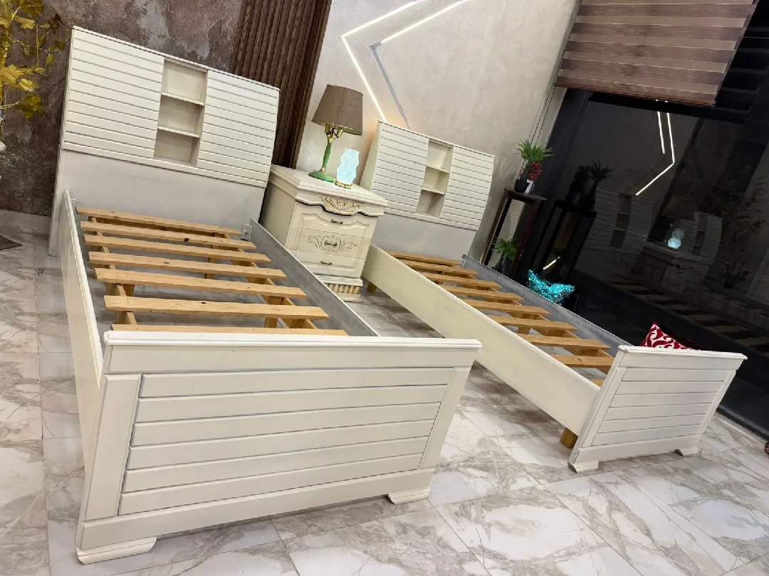 غرفة نوم شباب 🛌 ✨ فخمه جداً ، خشب لاتيه 18بالكامل ، خزانه عمق 60-سم ، تقسيمه داخل