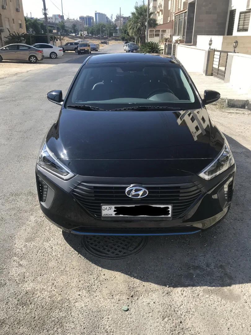 هيونداي ايونك ٢٠١٧هايبرد   بدون فتحه فحص نظيقه مالك اول من الحره