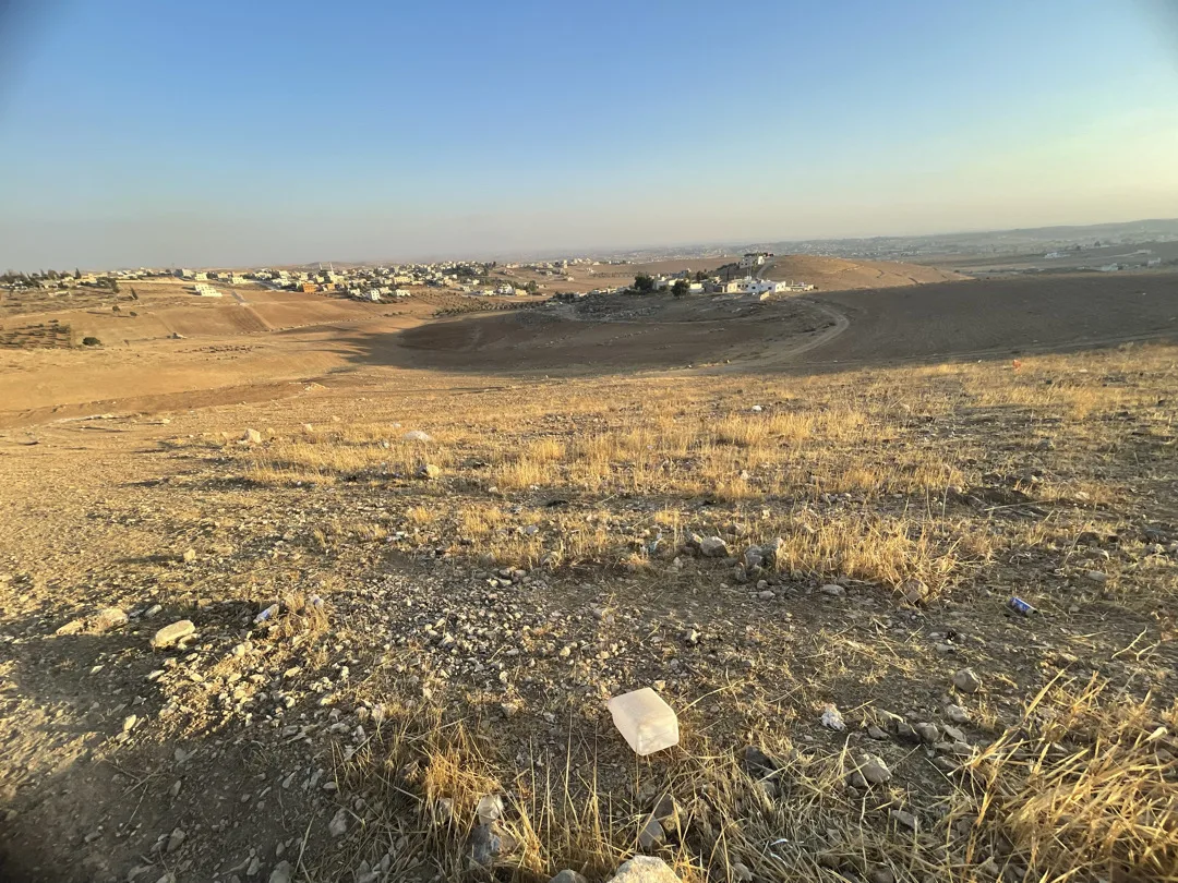 ارض للبيع المفرق حيان رويبض ونيان