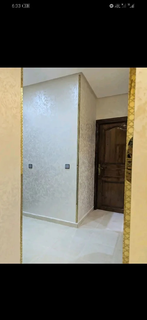 ديكورات داخليه ومعالجة الرطوبه داخلي خارجي عزل اسطح صيانة أسقف واقعه 0792556398