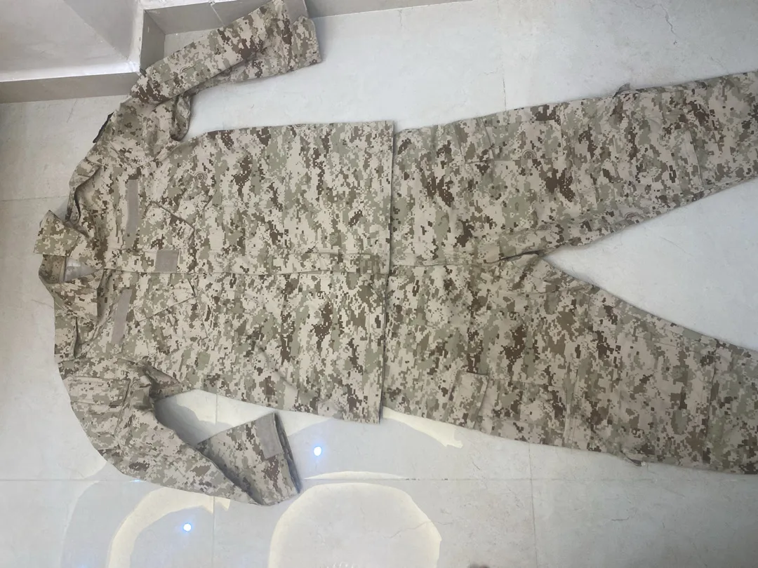 بذلات فوتيك