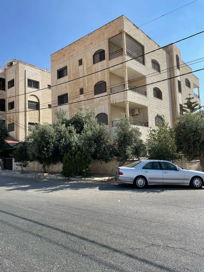 عمارة سكنية للبيع (ضاحية الحاج حسن)