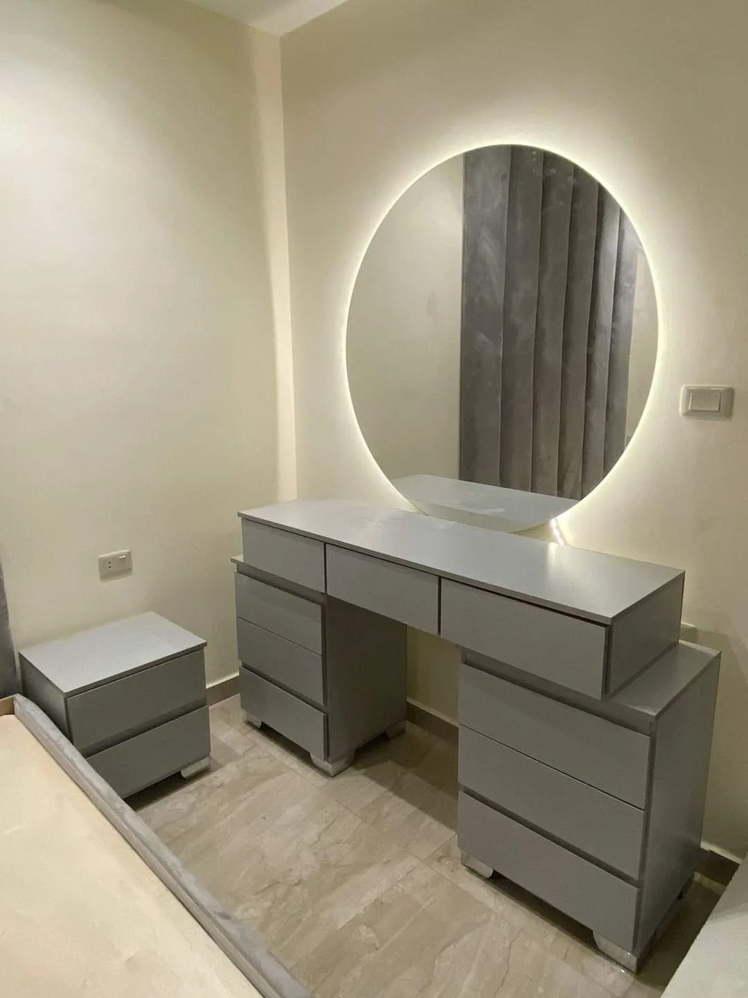 تسريحه موديلات حديثه وعصريه اضاءه مخفيه
