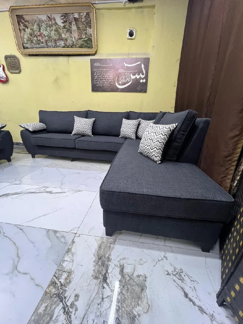 كورنر للبيع