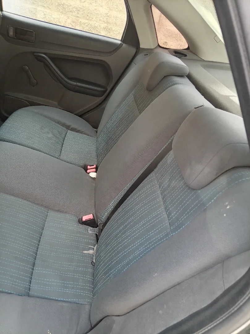 فورد فوكس للبيع او البدل