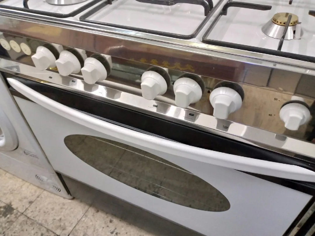 غاز يونيفرسال