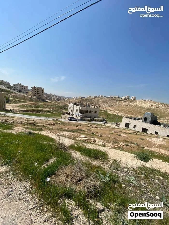 قطعة أرض نص دونم (500 متر) للبيع في منطقة راقية وهادية جداً بأبو علندا