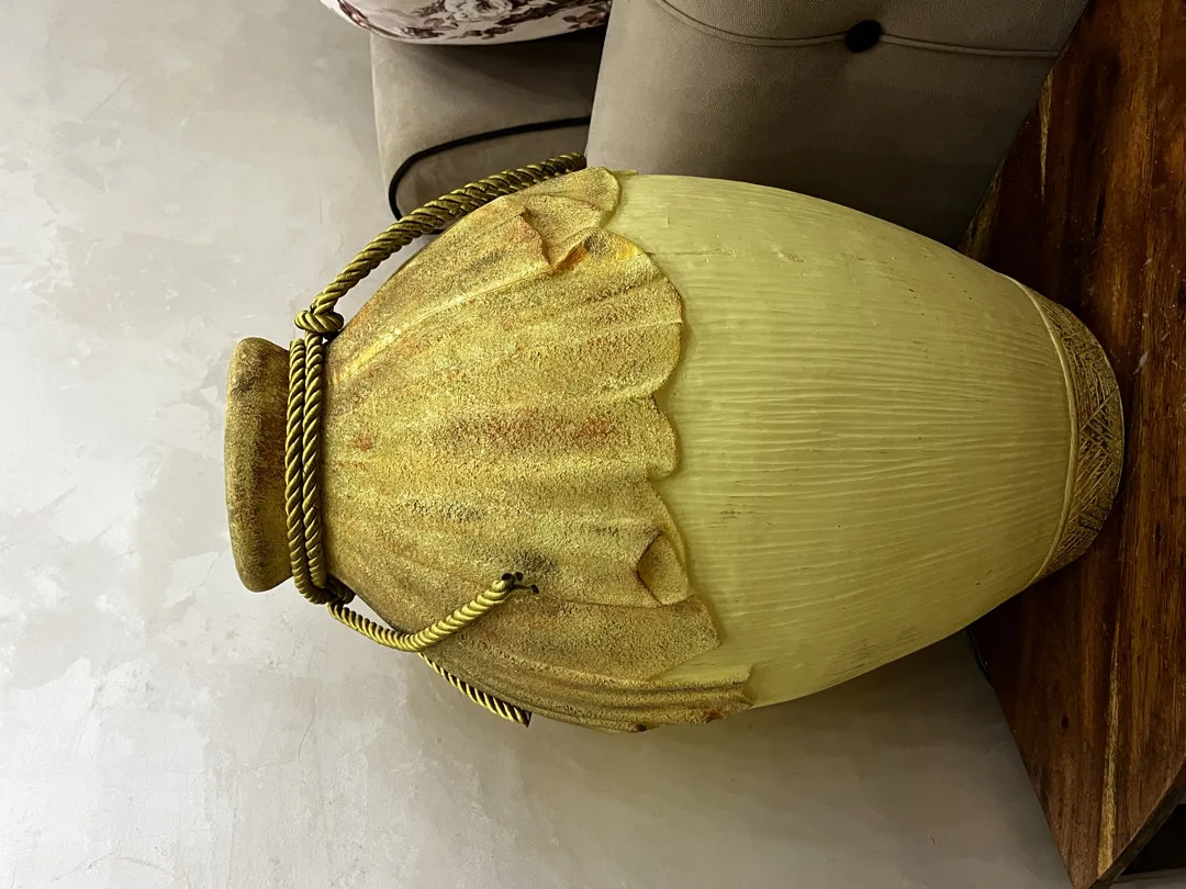 ✨ Vintage Lighted Vase - فازة مضيئة أنتيكا