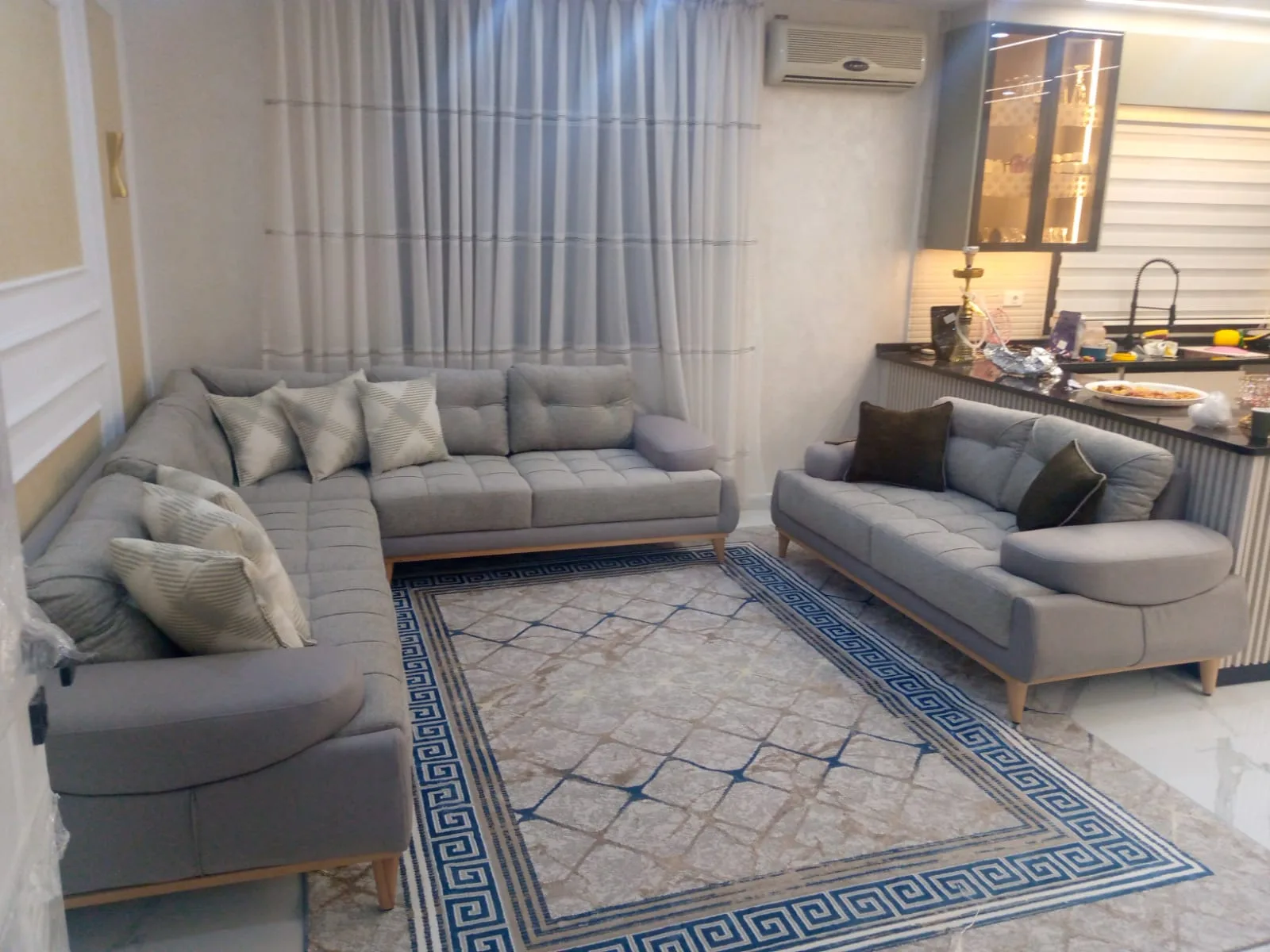 شقه سوبر ديلوكس للبيع