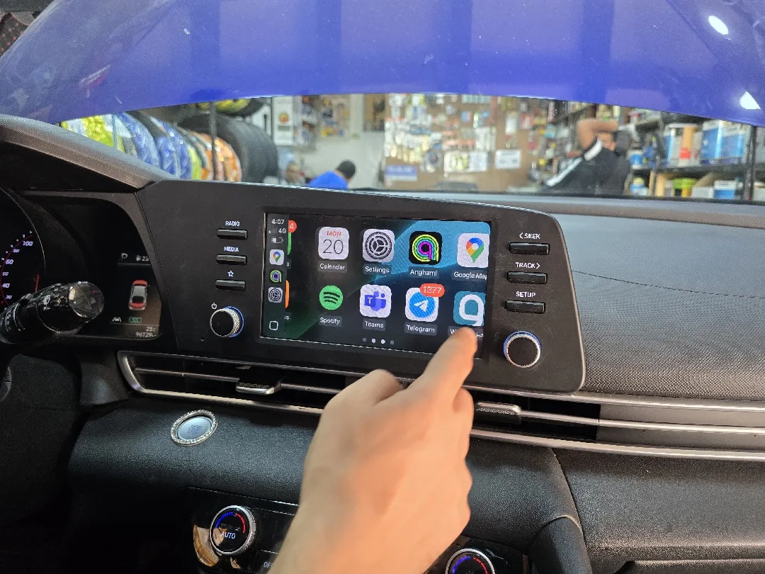 شاشة هيونداي افانتي اصليه من موديل 2021 ل 2025