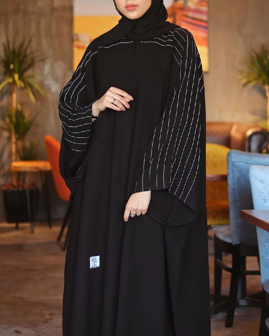 اي عباية داخل البوست 15 دينار شامل التوصيل