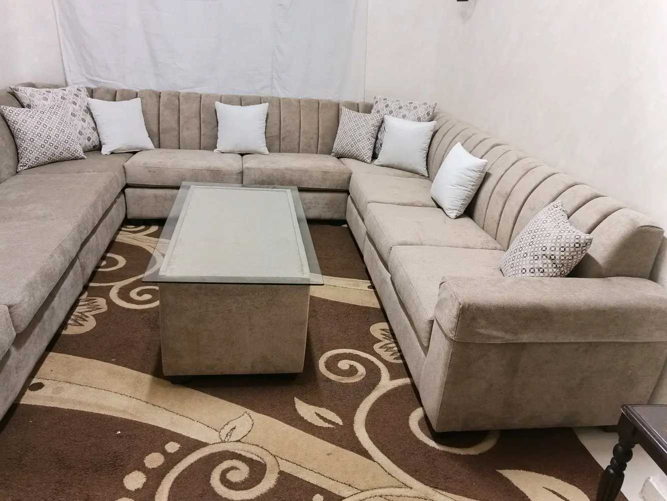 مشغل تنجيد كنب
