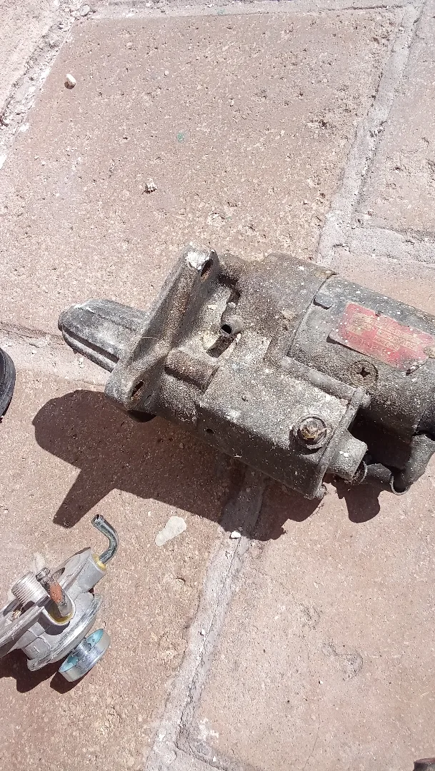🚗 قطع بكب كيا ديزل للبيع 🔧متوفر للبيع قطع أصلية مستعملة بحالة جيدة:طرمبة ديزل (ت